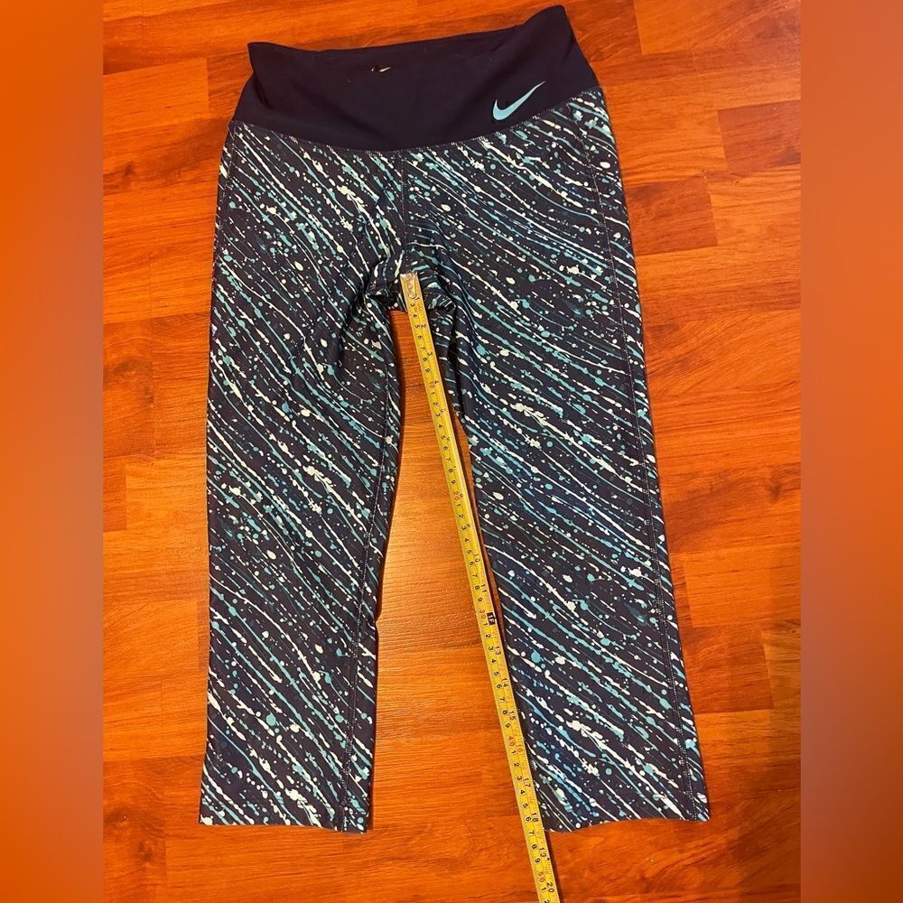 NIKE leggings Women's Dri-FitPower Printed Training capris, size XS - Picture 4 of 7